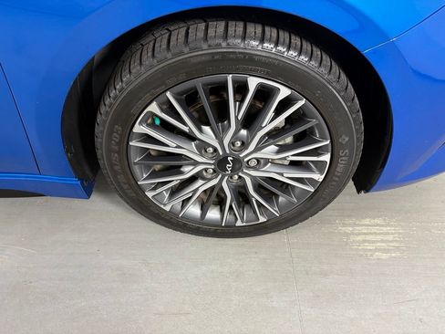 Used 2023 Kia Forte GT-Line FWD image 10