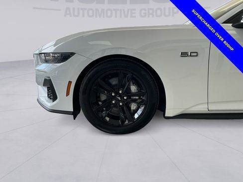 Used 2025 Ford Mustang GT image 3