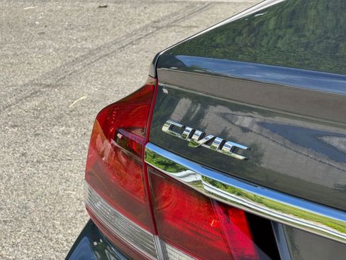 Used 2015 Honda Civic LX image 9