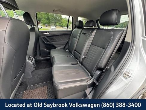 Used 2022 Volkswagen Tiguan SE AWD/4WD image 7