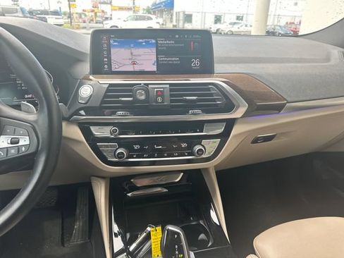 Used 2021 BMW X4 xDrive30i AWD/4WD image 15