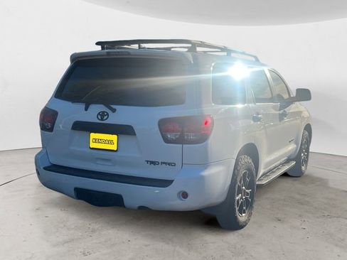 Used 2020 Toyota Sequoia TRD Pro AWD/4WD image 4