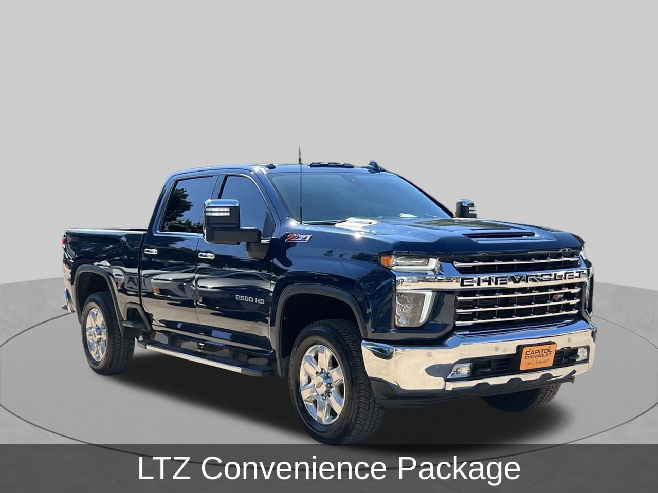 Used 2022 Chevrolet Silverado 2500 LTZ w/ LTZ Premium Package AWD/4WD image 6