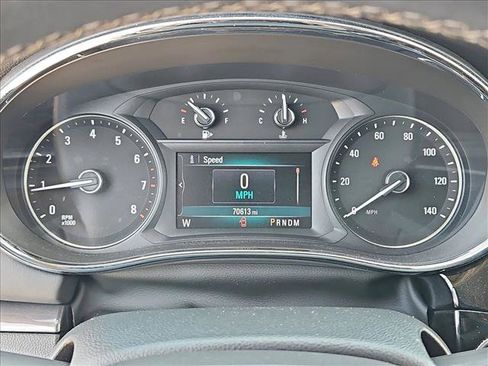 Used 2021 Buick Encore Preferred FWD image 11
