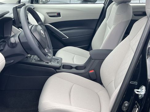 New 2026 Toyota Corolla Cross L FWD image 7
