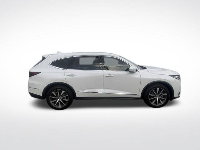 Used 2025 Acura MDX w/ Technology Package AWD/4WD image 12