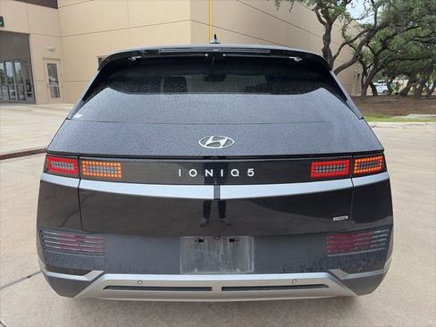 Used 2023 Hyundai Ioniq 5 SEL w/ Cargo Package AWD/4WD image 3