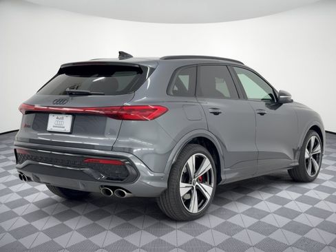Used 2025 Audi SQ5 Premium Plus AWD/4WD image 9