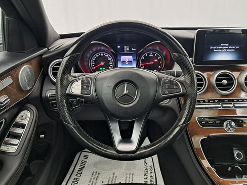 Used 2017 Mercedes-Benz C 300 4MATIC Sedan image 11