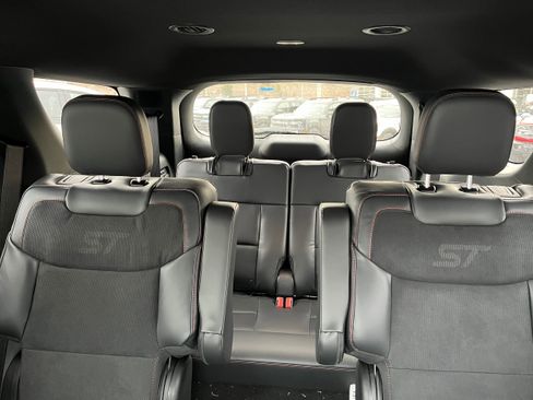 New 2026 Ford Explorer ST image 9