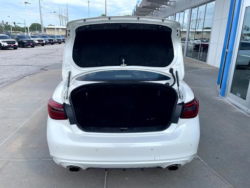 Used 2022 INFINITI Q50 Luxe w/ Cargo Package AWD/4WD image 9