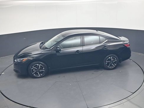 Used 2025 Nissan Sentra SV w/ All-Weather Package FWD image 19