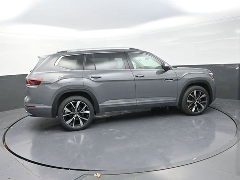 New 2026 Volkswagen Atlas SEL Premium R-Line AWD/4WD image 11