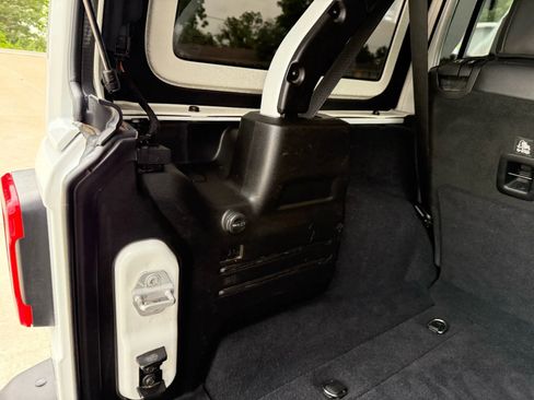 Used 2019 Jeep Wrangler Unlimited Rubicon image 46