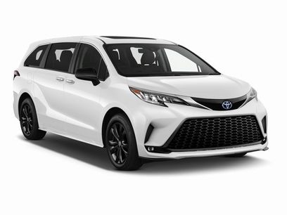 Used 2022 Toyota Sienna XSE