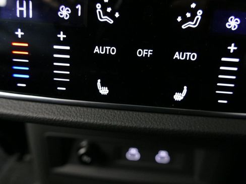 New 2026 Audi Q8 Premium Plus image 29