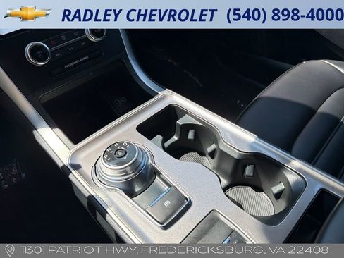 Used 2024 Ford Edge SEL AWD/4WD image 9