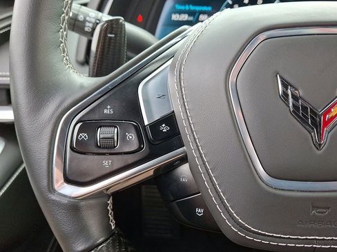 Used 2025 Chevrolet Corvette Z06 image 19