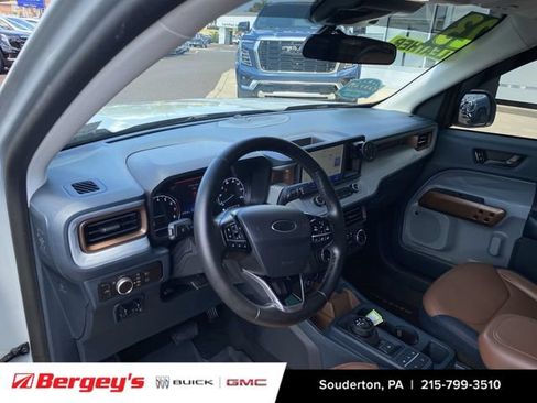 Used 2023 Ford Maverick Lariat w/ Lariat Luxury Package AWD/4WD image 12
