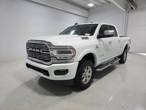 Used 2022 RAM 2500 Laramie AWD/4WD image 3