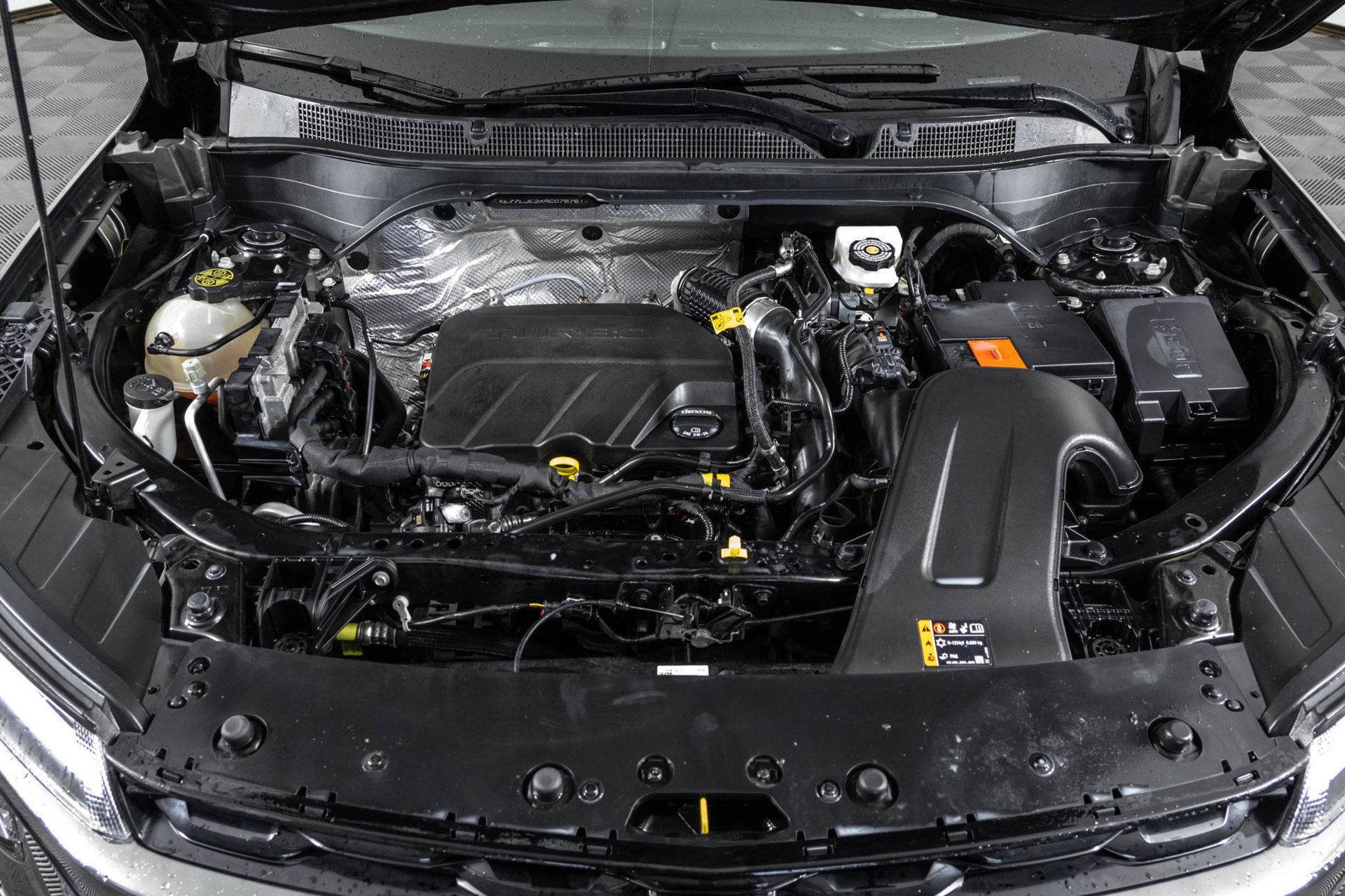 Used 2024 Chevrolet Trax RS w/ Sunroof Package FWD image 45