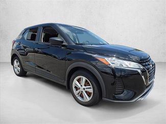 Used 2023 Nissan Kicks S FWD video 3