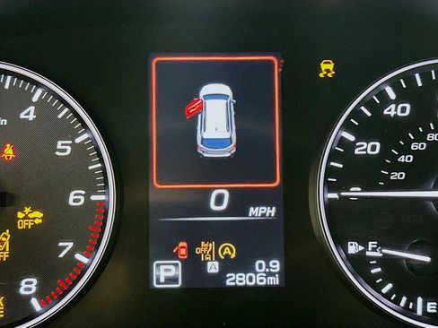 Certified 2025 Subaru Outback Premium w/ Popular Package #1A image 12