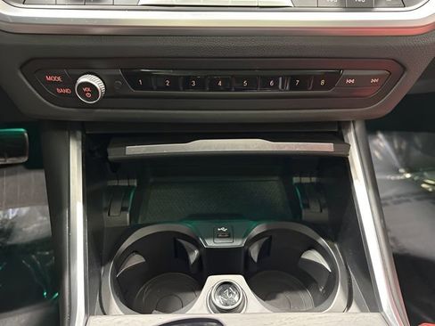 Used 2022 BMW 330e xDrive image 27