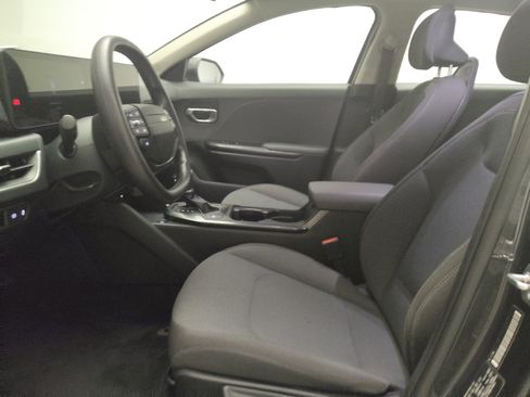 Used 2025 Kia K4 FWD image 17