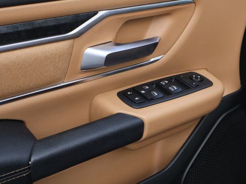 Used 2019 RAM 1500 Big Horn image 19