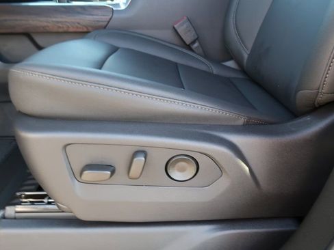 New 2026 GMC Sierra 1500 SLT w/ SLT Premium Plus Package image 8