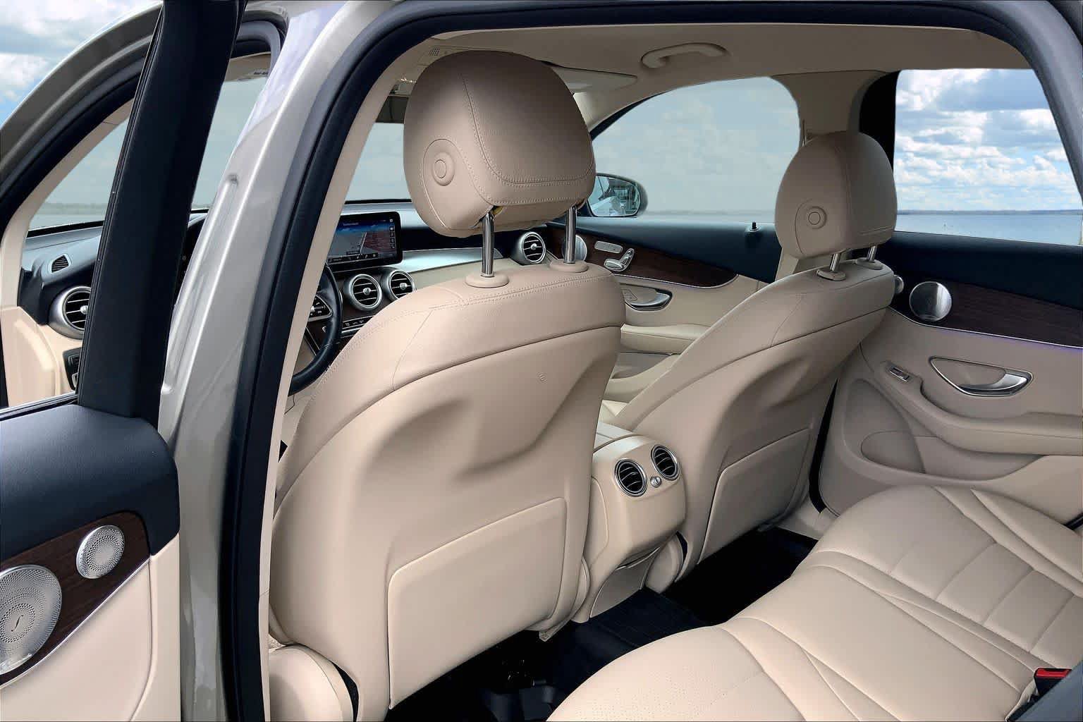 Used 2020 Mercedes-Benz GLC 300 image 12