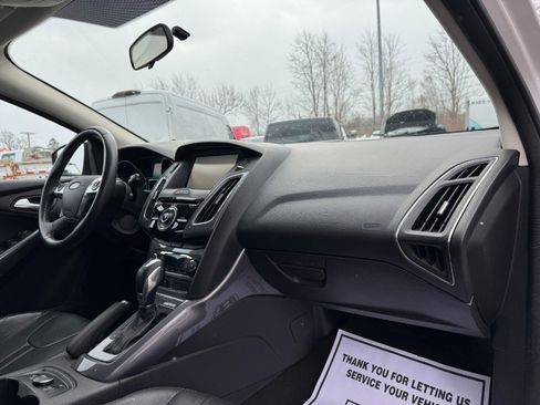 Used 2014 Ford Focus Titanium image 20
