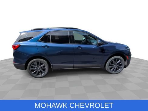Certified 2023 Chevrolet Equinox RS AWD/4WD image 9