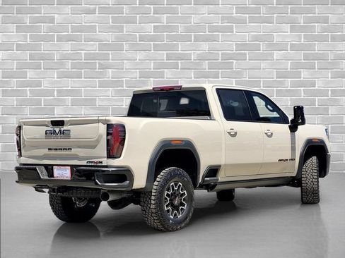 New 2026 GMC Sierra 2500 AT4X w/ LPO, Black Badging Package AWD/4WD image 5