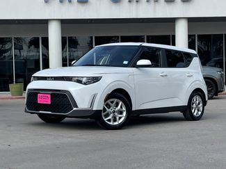 Used 2023 Kia Soul S video 1