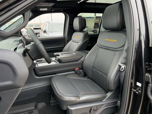 New 2026 Ford Expedition Tremor image 62