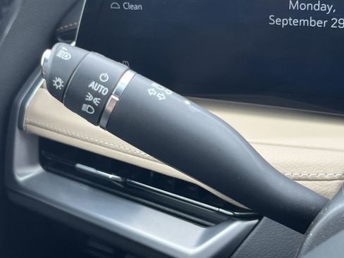 Certified 2024 Cadillac XT4 Premium Luxury image 52