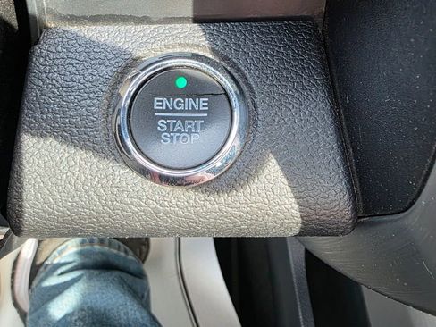 Used 2018 Ford F250 Platinum w/ Platinum Ultimate Package AWD/4WD image 21
