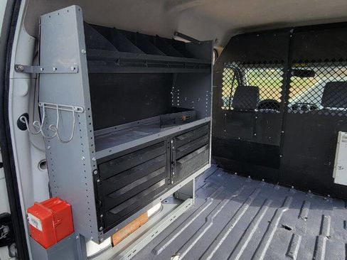 Used 2011 Ford Transit Connect XLT image 26