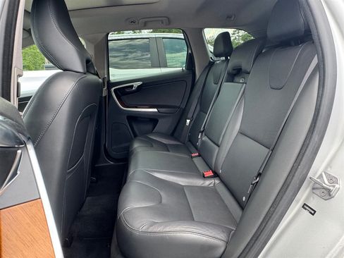 Used 2017 Volvo XC60 T5 Inscription FWD image 20