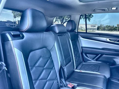 Used 2024 Volkswagen Atlas Peak Edition SE AWD/4WD image 26