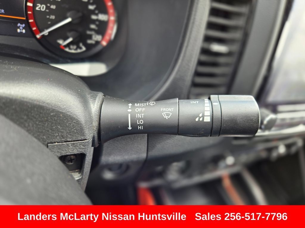 Used 2023 Nissan Frontier PRO-4X w/ Pro Convenience Package AWD/4WD image 24