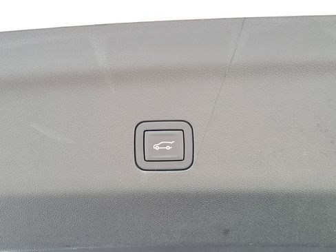 Used 2023 Chevrolet Tahoe High Country image 18