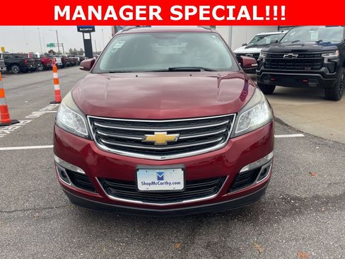Used 2017 Chevrolet Traverse LT image 10