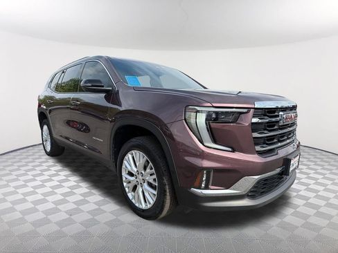 Used 2024 GMC Acadia Elevation w/ Luxury Package FWD image 3