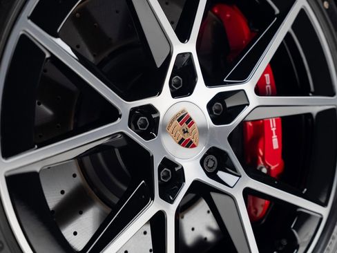 Used 2026 Porsche 911 Targa 4S image 24