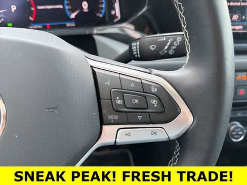 Used 2023 Volkswagen Taos SEL image 13