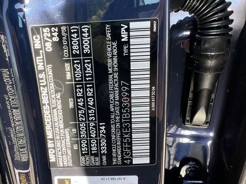 New 2026 Mercedes-Benz GLS 450 4MATIC image 37