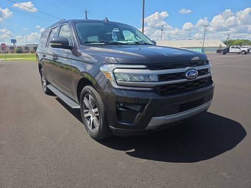 Used 2023 Ford Expedition Max XLT RWD image 16